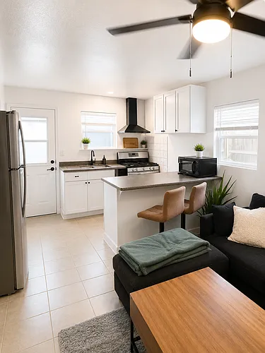659 Cocapah St #1 Photo 1