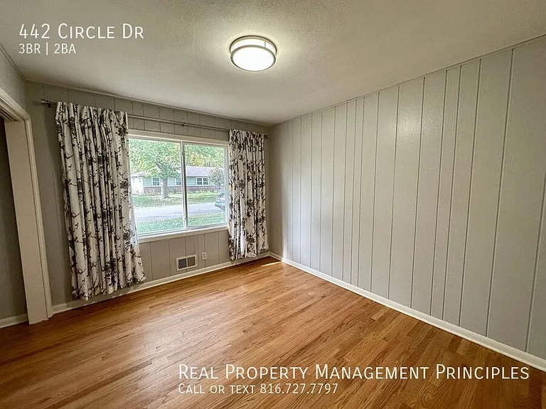 442 Circle Dr — Photo 14