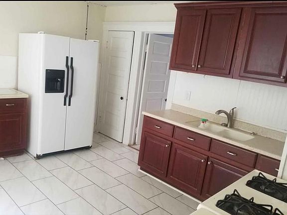 2nd image of 2708 Norwalk St #1