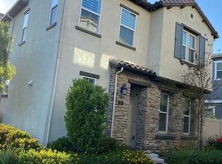 220 W Tribella Ct, Santa Ana, CA 92703