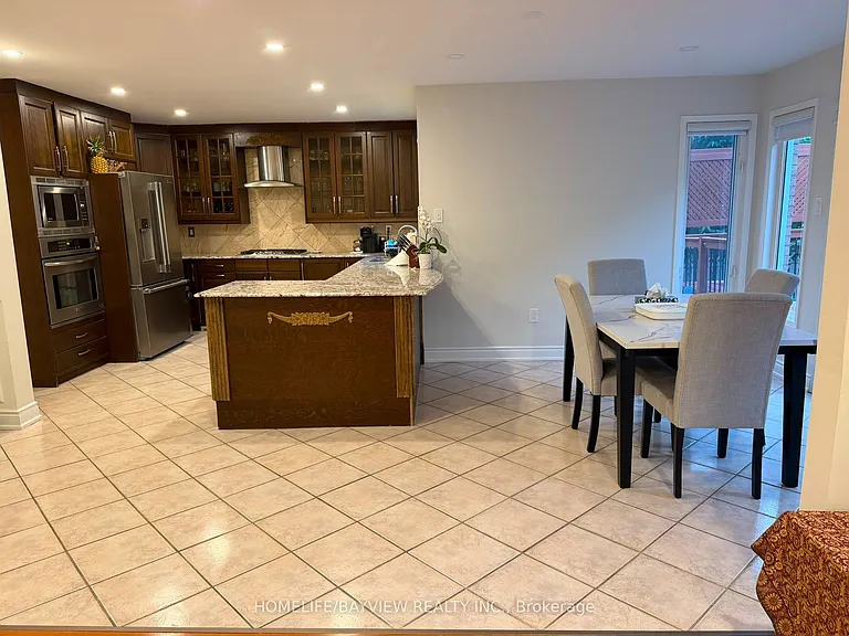 129 McClellan Way — Photo 9