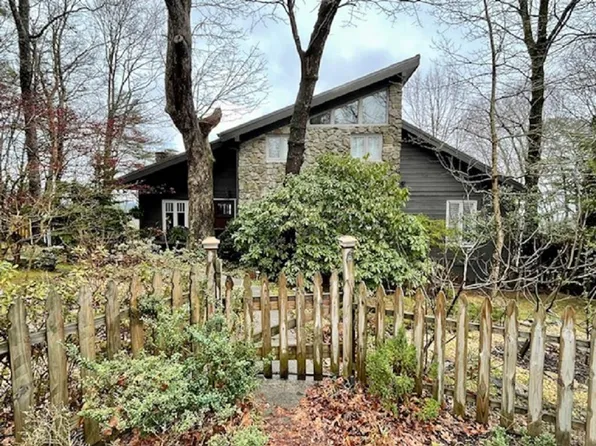 396 Apache Trl, Chatsworth, GA 30705