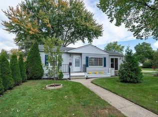 317 E Lincoln Ave, Madison Heights, MI 48071
