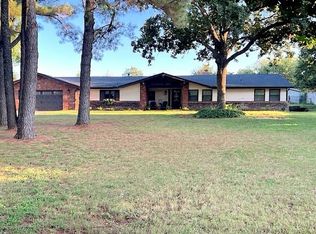 9 Dustin Cir, Shawnee, OK 74804