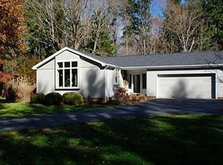 4 McDowell Rd, Ligonier, PA 15658