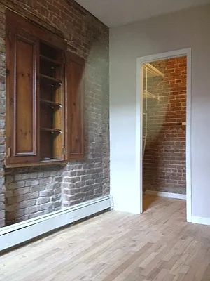 Rented by Citiburg Realty Solutions LLC | media 35