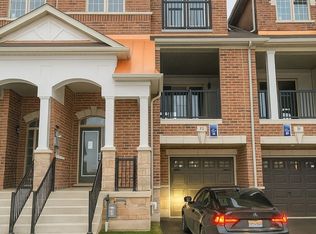 10 Oakmore Ln, Brampton, ON L6Y 6H5