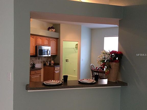 4th image of 15852 Leatherleaf Ln