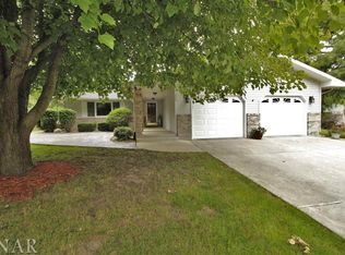 204 Robert St, Heyworth, IL