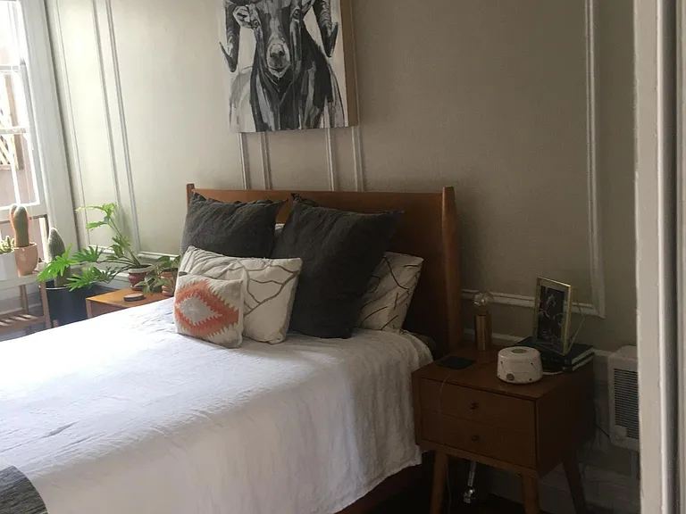 2455 Union St #102 — Photo 4
