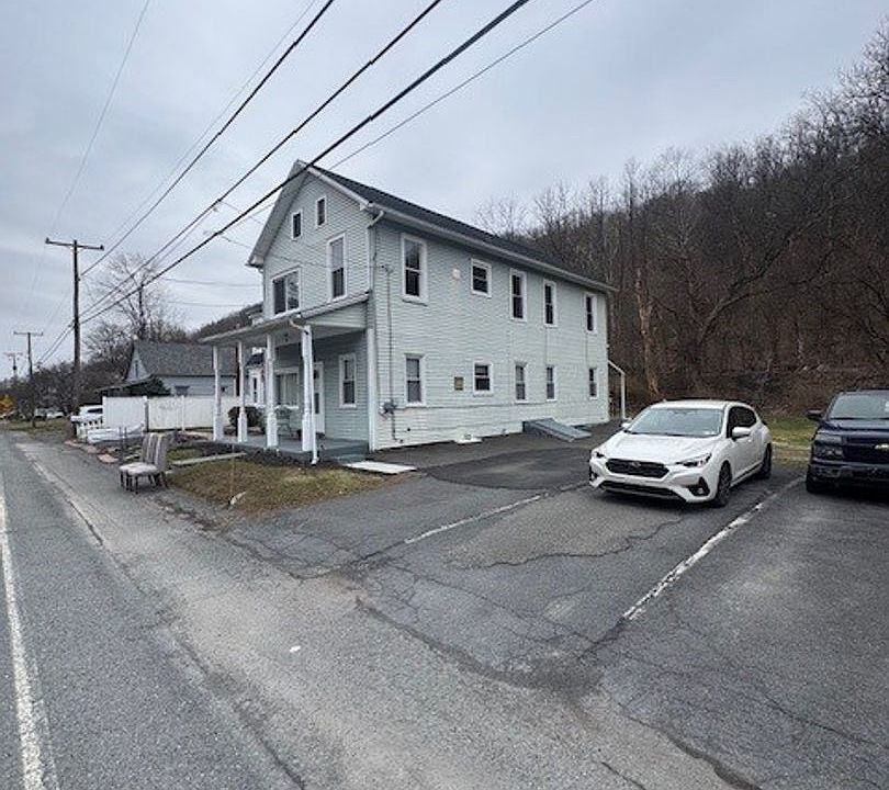 1st image of 576 Slateford Rd