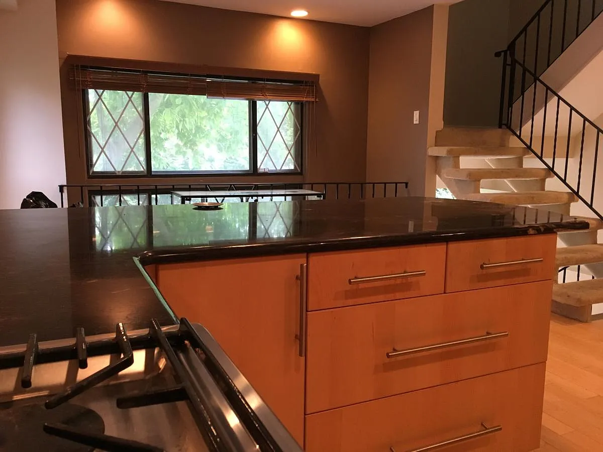 450 Montgomery Avenue — Photo 3