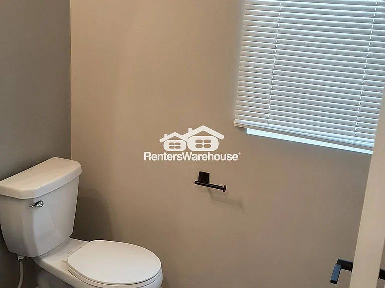 1105 Farrier Rd — Photo 31