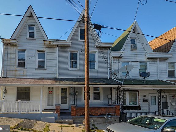 2nd image of 712 Laurel Blvd