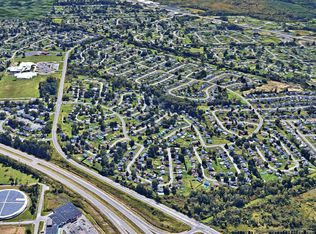 Streamwood Dr, Liverpool, NY 13090