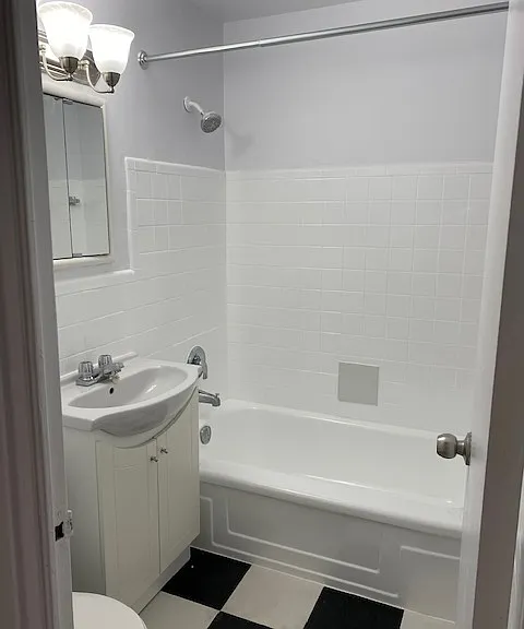 2 Superior Ave #24 — Photo 5