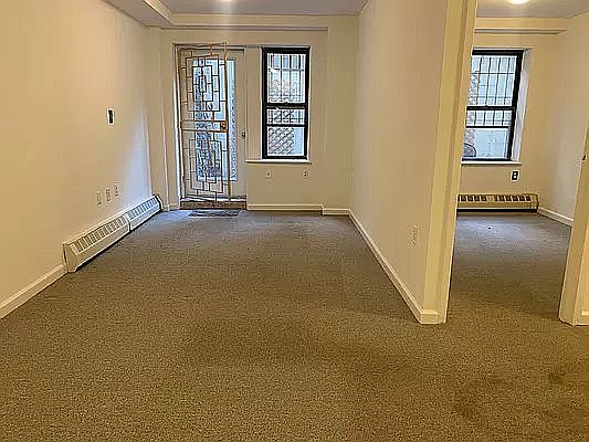 5th image of 49 Ludlow St APT Gr