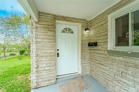 2844 Sage Ave — Photo 2