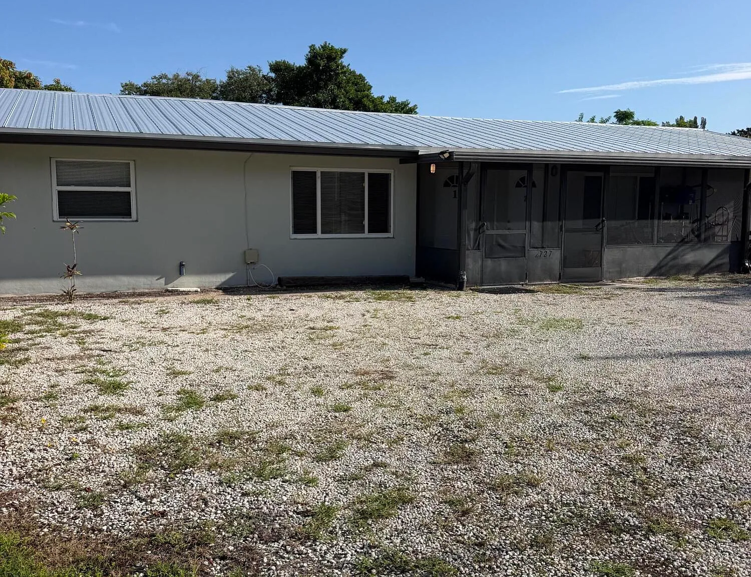 2 bed, 1.0 bath, 999 sqft, $2,000 — Photo 2