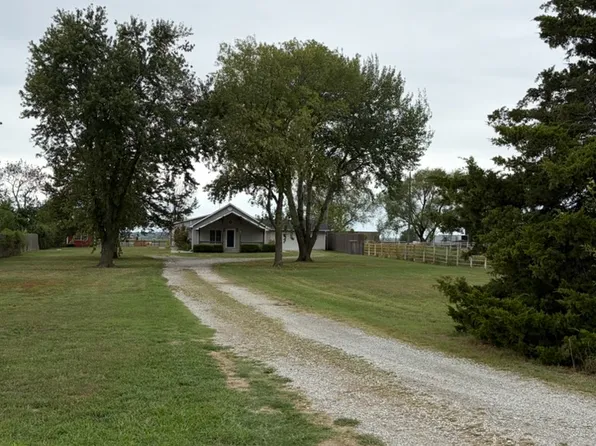 32955 S Highway 69, Big Cabin, OK 74332