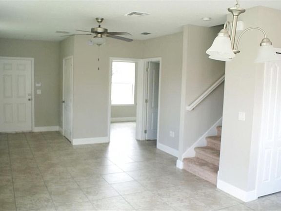 5th image of 3116 Camino Real Dr N
