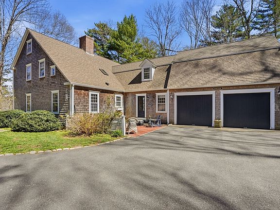 2nd image of 88 Chittenden Ln