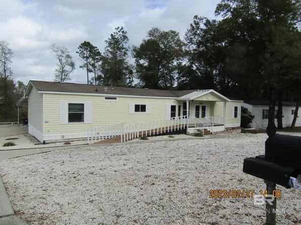 1752 Spanish Cove Dr, Lillian, AL 36549