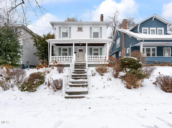 18 Fairlawn Avenue, Albany, NY 12203