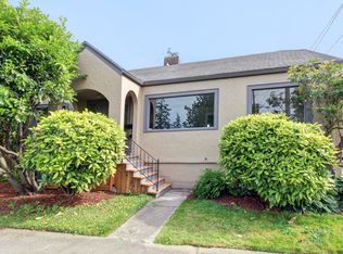 910 Carolina St, Bellingham, WA 98225