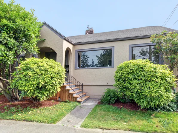910 Carolina St, Bellingham, WA 98225