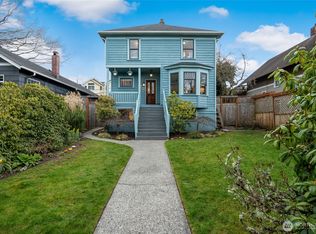 1612 44th Ave SW, Seattle, WA 98116