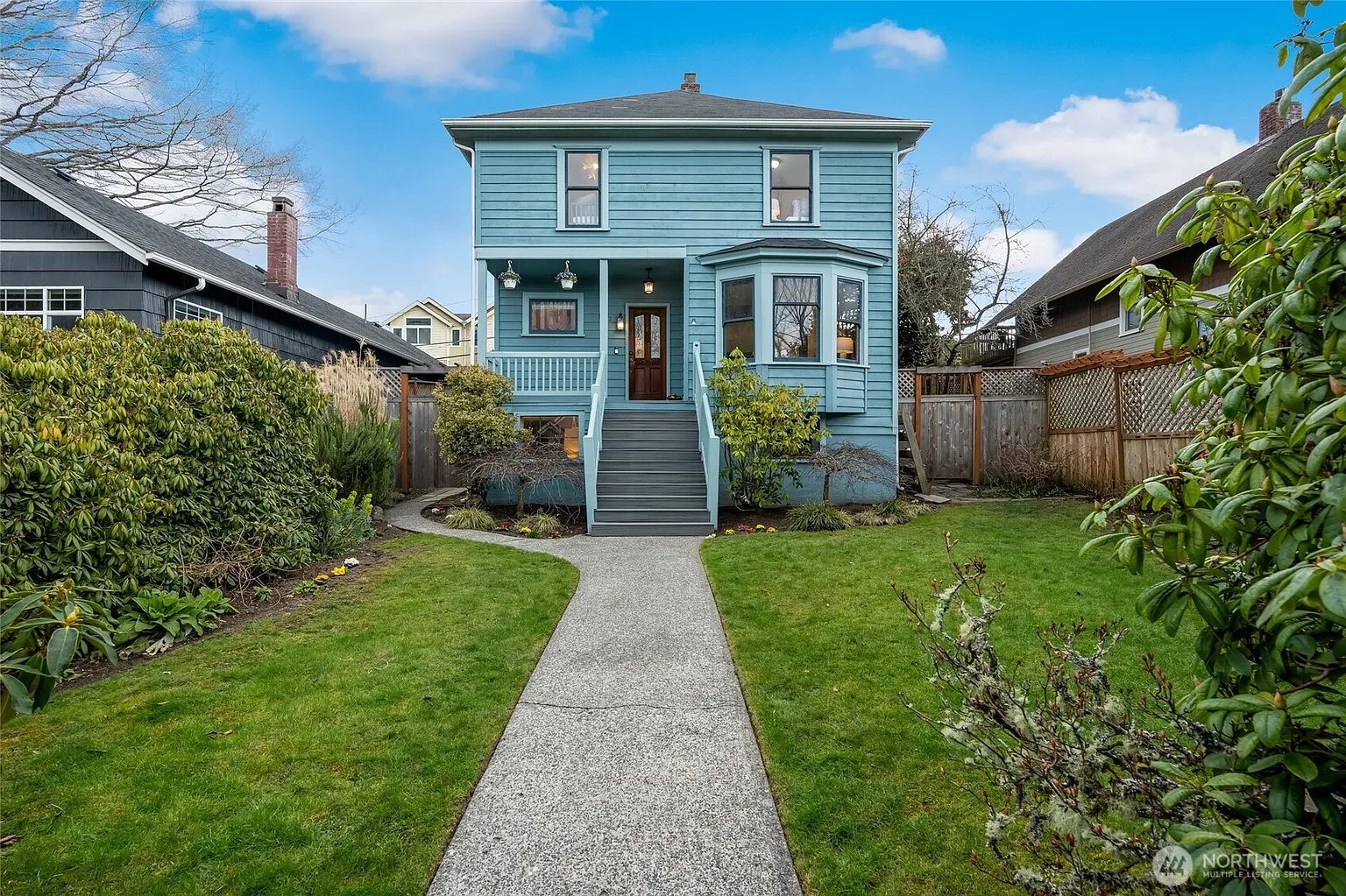 1612 SW 44th Avenue photo 1