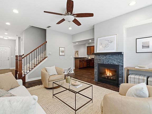 3rd image of 5653 Niagara Reserve Dr