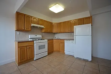 Rented by NY Space Finders Inc.