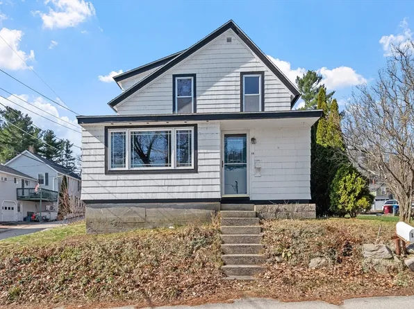 12 Bowers Ave, Tyngsboro, MA 01879