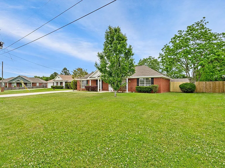 7669 Willard Ct — Photo 20