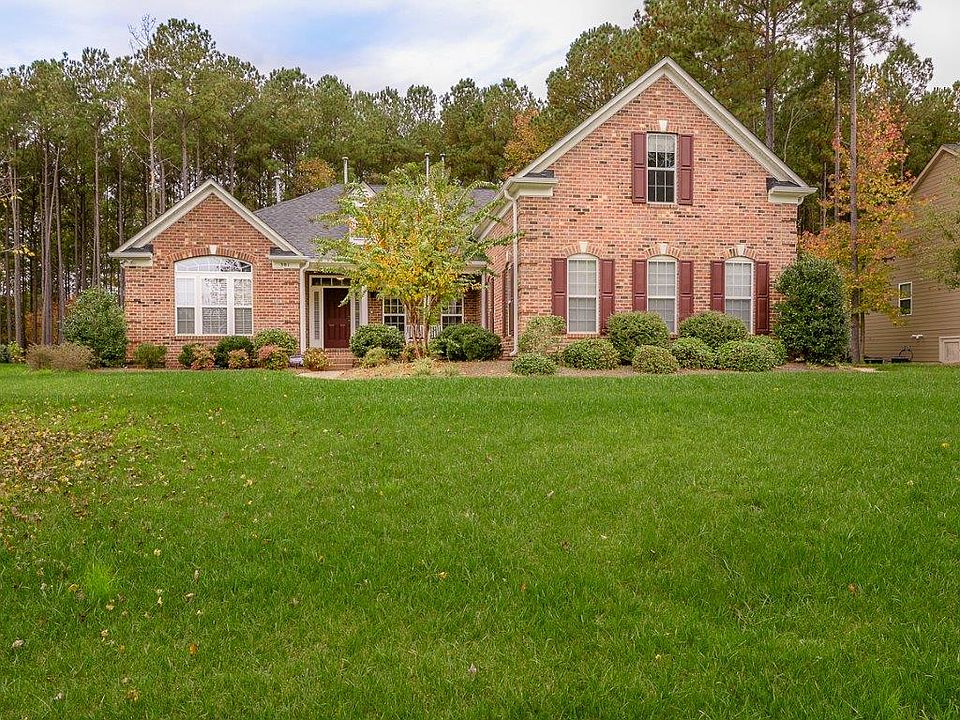 1st image of 301 Beech Bluff Dr