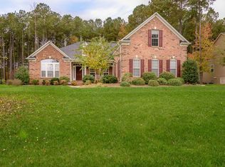 301 Beech Bluff Dr, Mount Holly, NC 28120