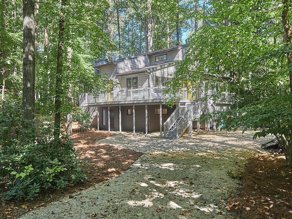1st image of 2704 Oberlin Dr