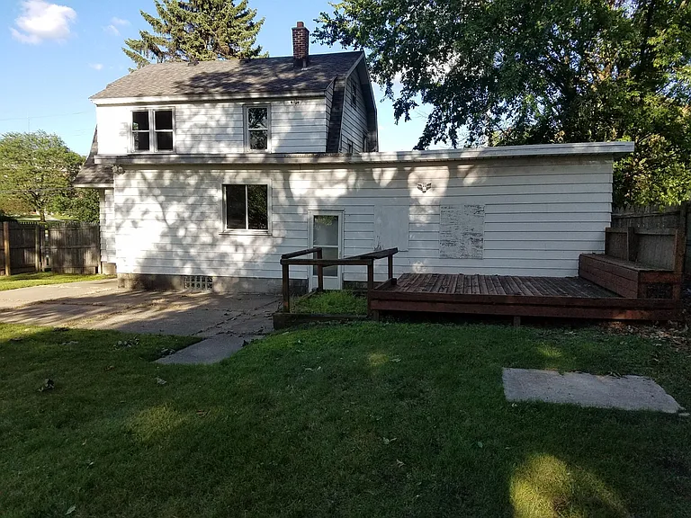 635 Fuller Ave NE — Photo 25