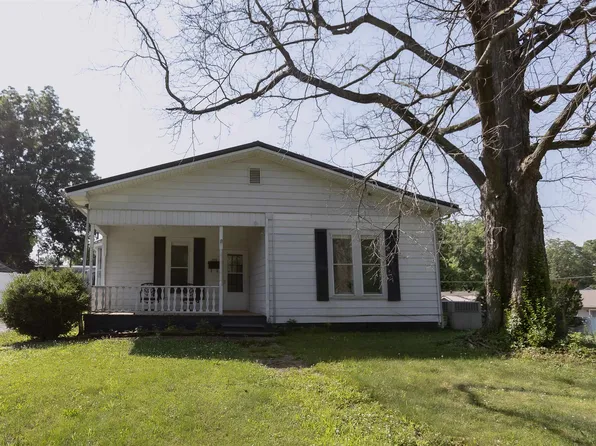 215 N Mart St, Morganfield, KY 42437