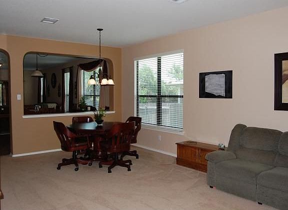 3rd image of 223 Wildwood Dr