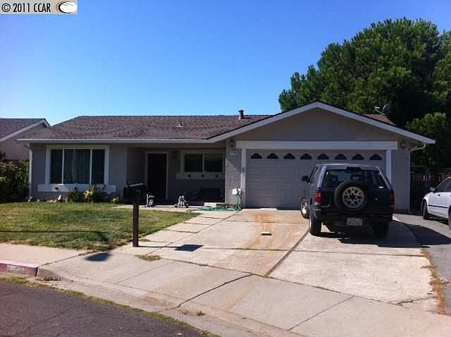 1st image of 2229 Sherman Ct