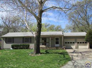 2127 SW Prairie Rd, Topeka, KS 66614