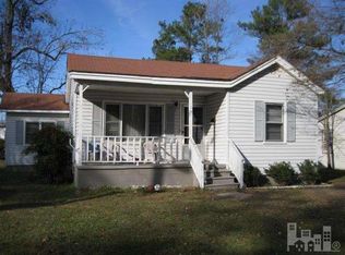 109 E Murphy St, Wallace, NC 28466