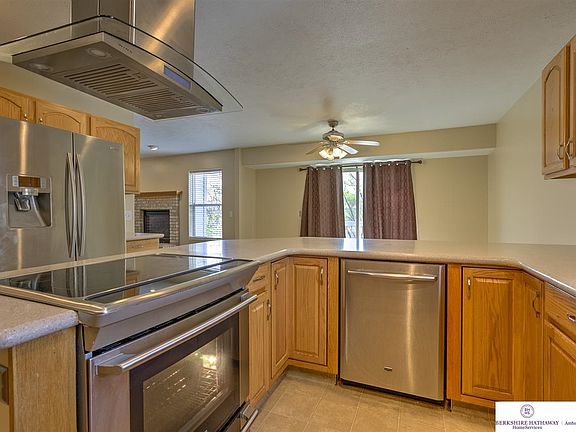 5th image of 11104 S 213th St