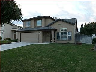 1st image of 210 Le Chateau Dr