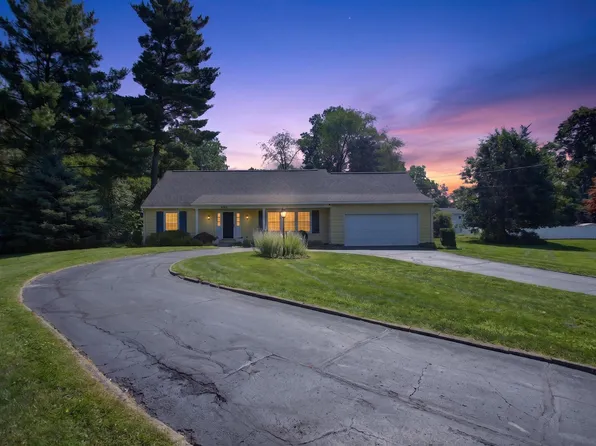 4745 Birch Haven Rd, Jackson, MI 49201