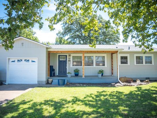 503 Crutchmer Ave Okmulgee Ok 74447 Zillow