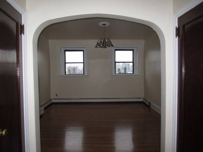 Archway to Bedroom